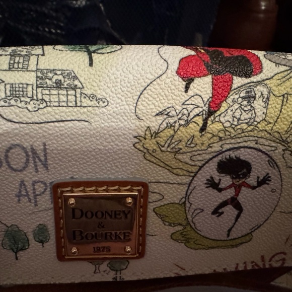 Dooney & Bourke White Disney Bag - Picture 3 of 4